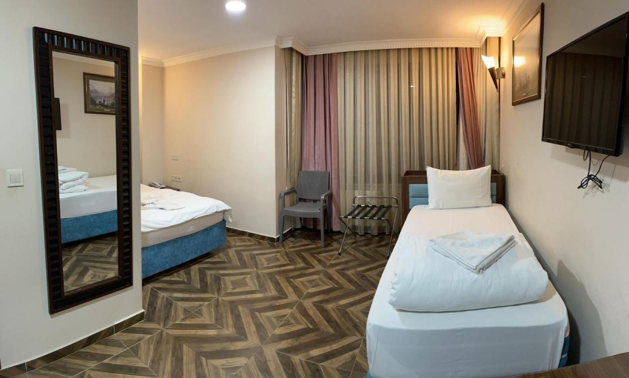 Hotel Uemit Yenikapi Istanbul Exteriör bild